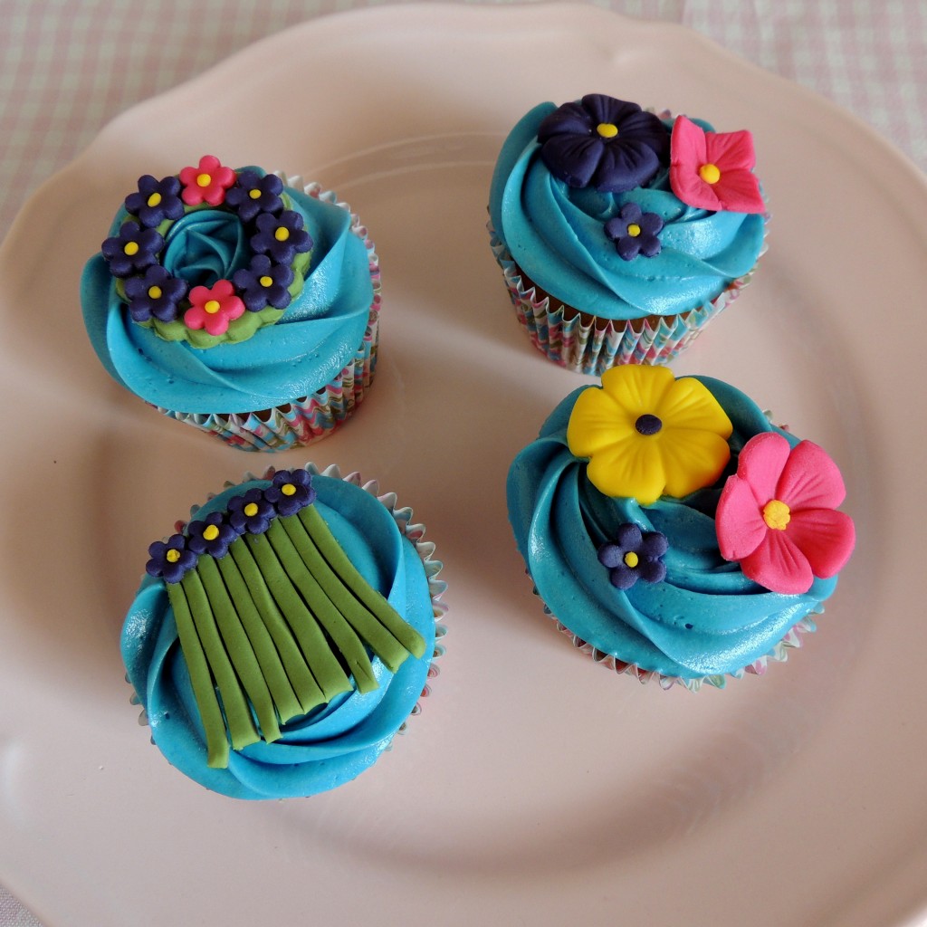 cupcakes_luau